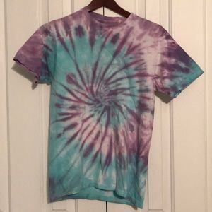 Hot Topic Pastel Green and Purple Tie-Dye Shirt